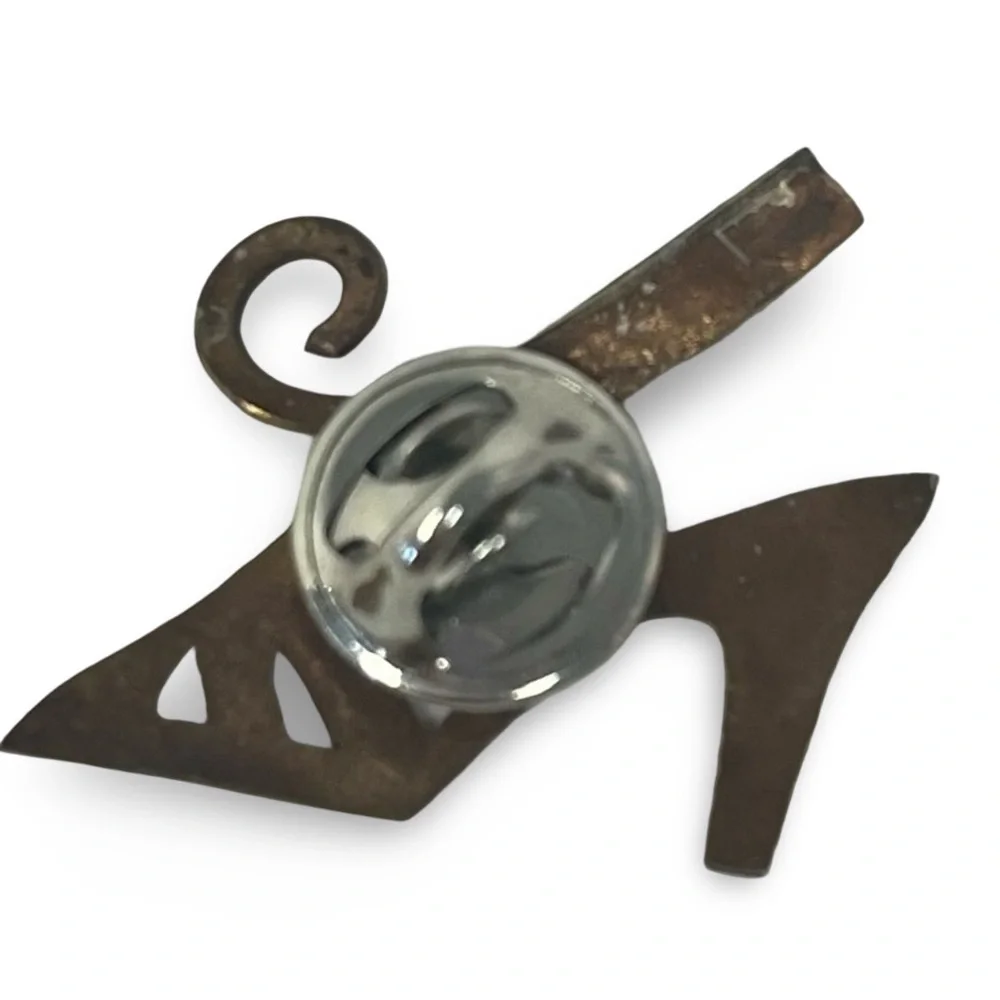Brass Tone Women’s High Heel Brooch